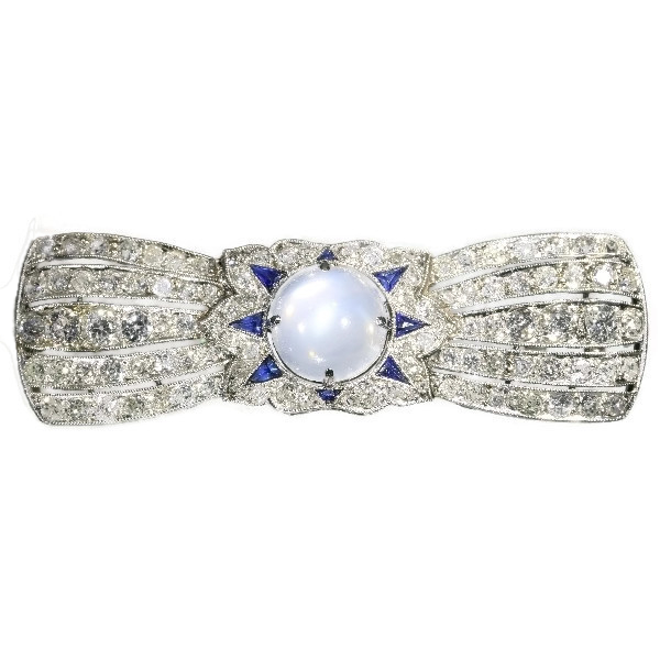 Belle Epoque Art Deco diamond sapphire moonstone platinum brooch